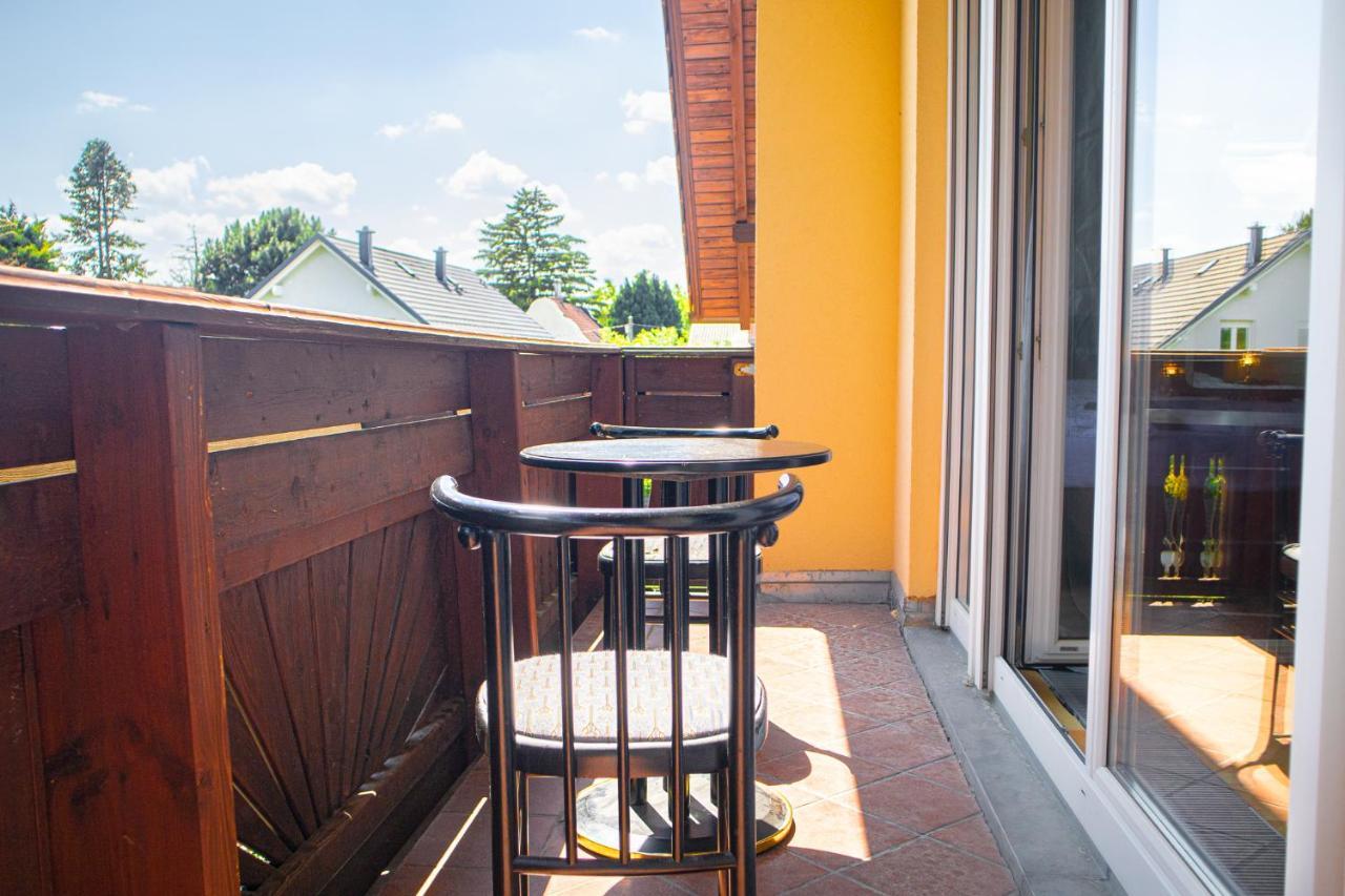 Exquisite Shared Villa - Your Private Room In This Beautiful Home Viena Exterior foto